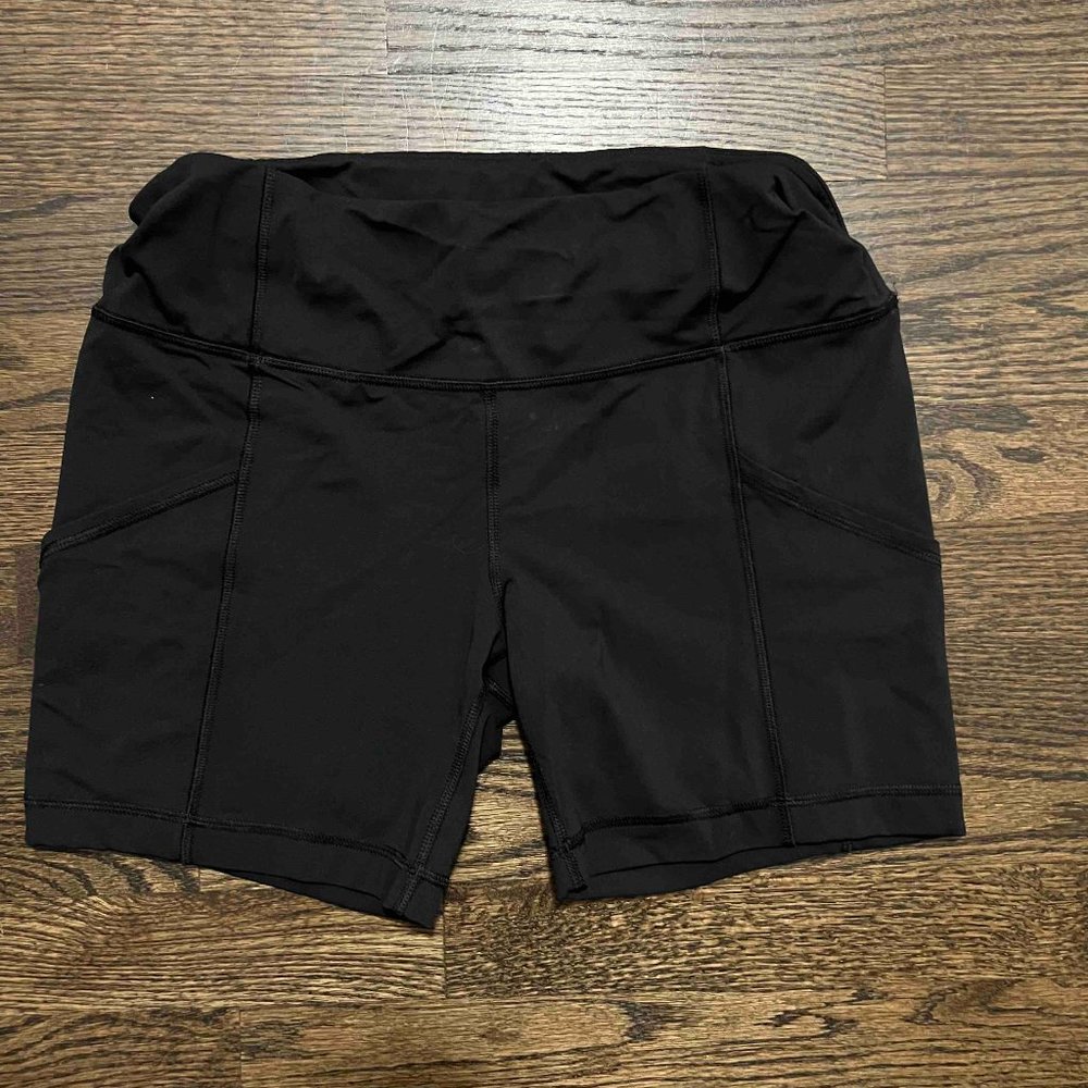 Lululemon running/under shorts